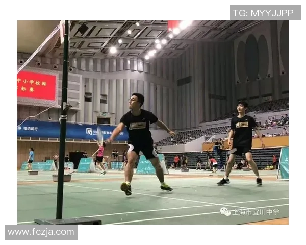 赛后分析:上海羽毛球队与北京羽毛球队的对抗节奏与战术探讨 赛后分析:上海羽毛球队与北京羽毛球队的对抗节奏与战术探讨