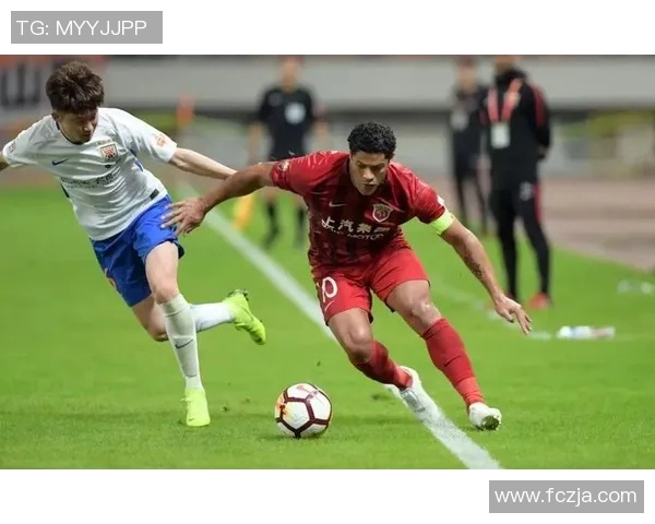 重庆篮球队以67分领跑选拔赛积分榜展现强劲实力