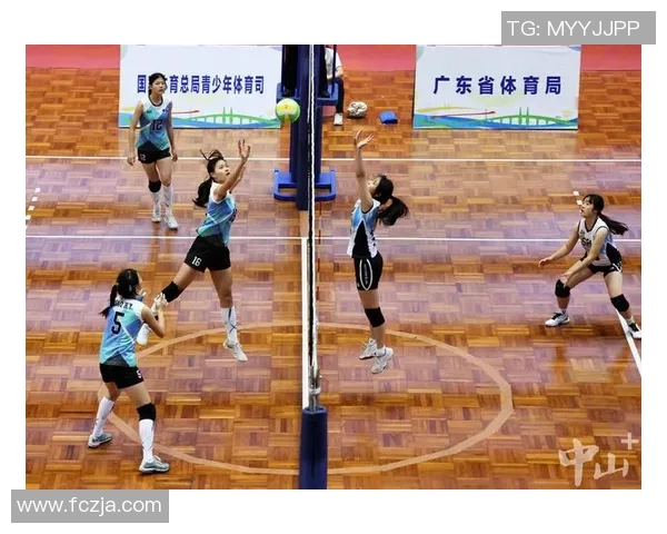 重庆排球队在城市联赛中的耐力表现值得关注与赞赏 重庆排球队在城市联赛中的耐力表现值得关注与赞赏