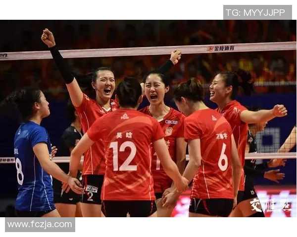 南京排球队在总决赛积分榜上以63分稳居第一名展现强劲实力